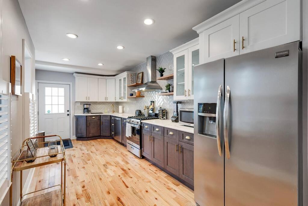 Trendy Fairmount Gem-5 Star Location, Roof Deck, Parking, Gr8 For Families Daire Philadelphia Dış mekan fotoğraf